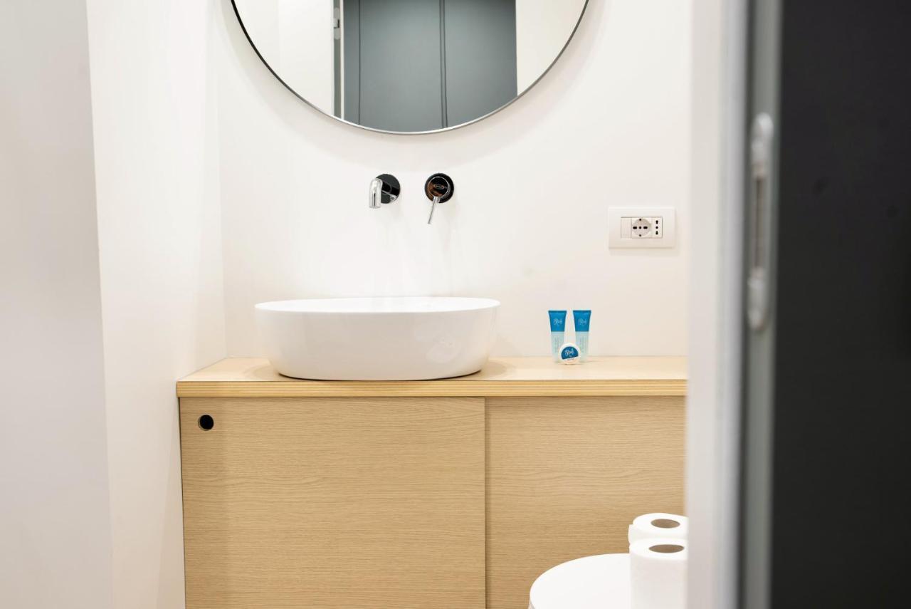 Easylife - Lusso E Tradizione In Sant'Ambrogio Apartment Milan Bagian luar foto